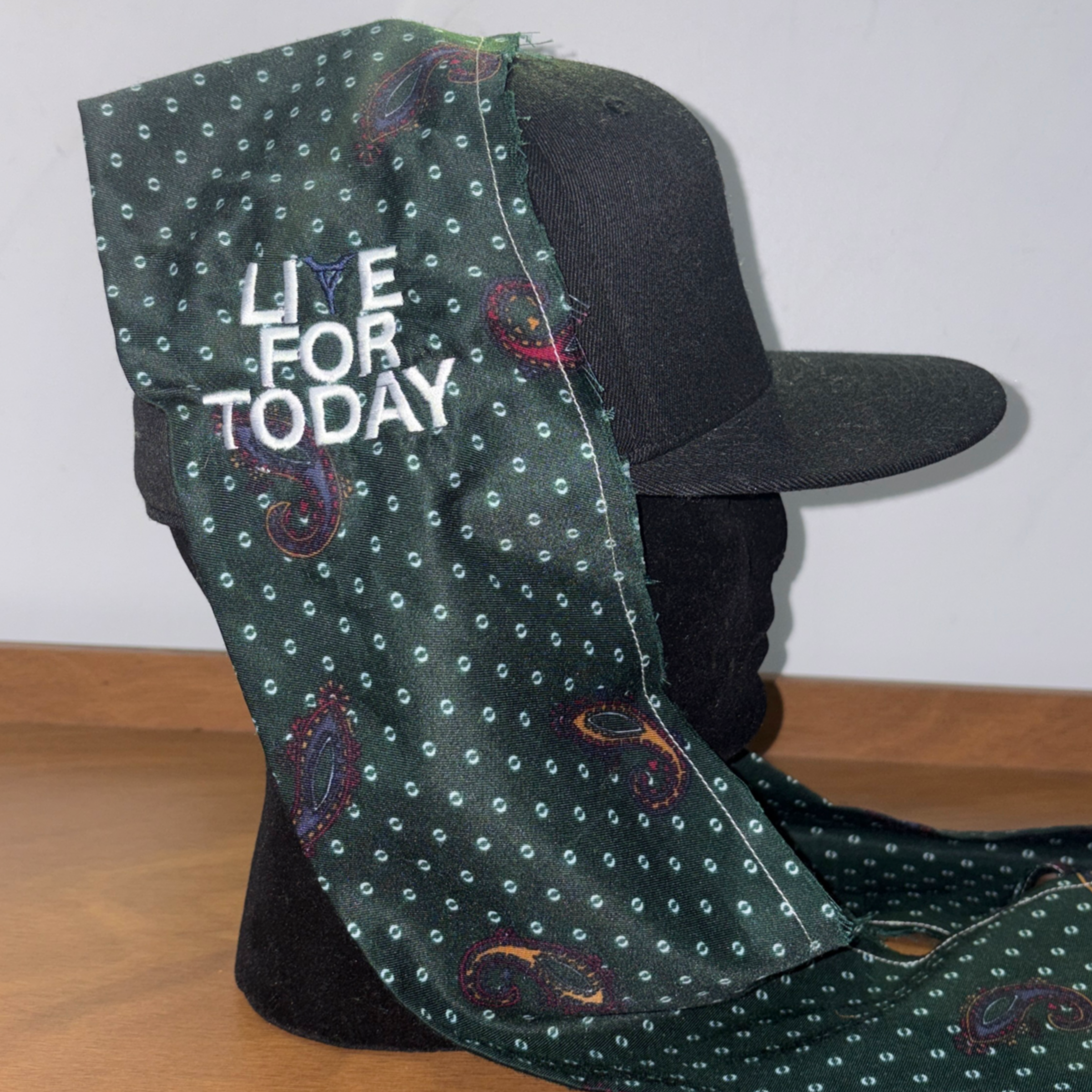 Scarfitted Hat 1/1